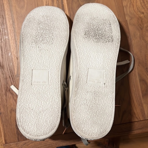 Dolce vita, fun metallic neutral sneakers - Picture 3 of 3